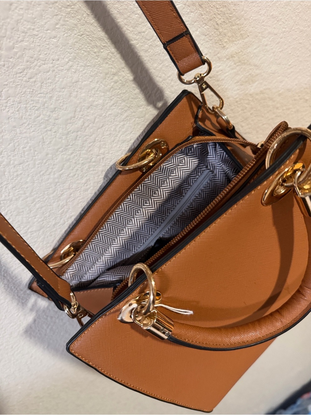 Women's Tan Shoulder Bag with Gold Hardware